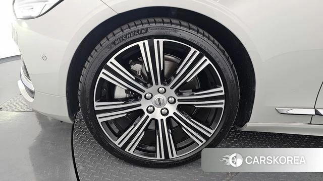 Volvo S90 id 4444131 из Кореи 32