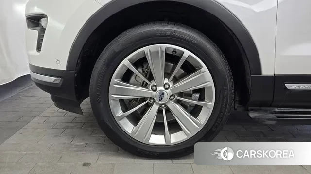 Ford Explorer id 3698681 из Кореи 15