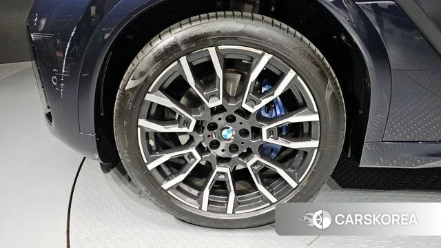 BMW X6 (G06) id 4230478 из Кореи 25