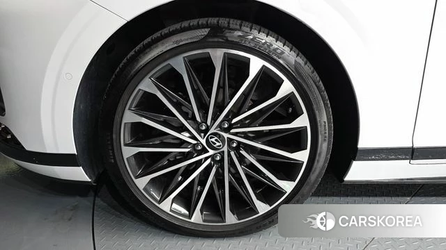 Hyundai Grandeur Hybrid (GN7) id 3940520 из Кореи 15