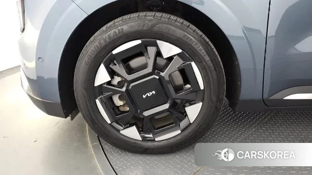 Kia The New Carnival 4th Generation id 3496954 из Кореи 15