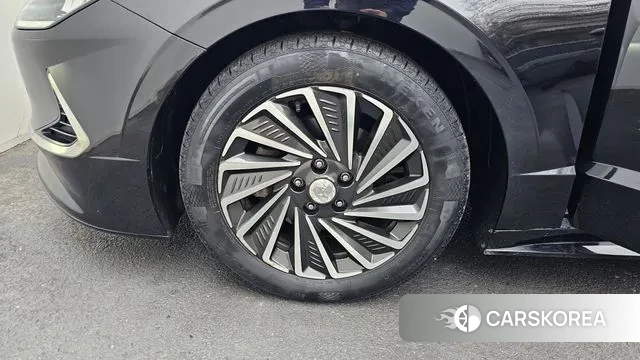 Hyundai Sonata Hybrid (DN8) id 3676863 из Кореи 15