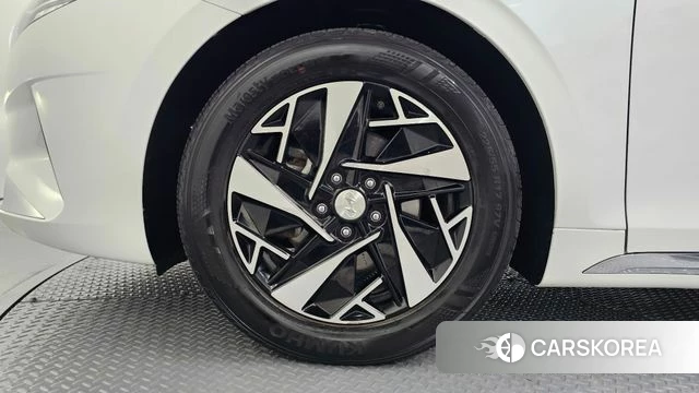 Hyundai The New Grandeur IG Hybrid id 4667163 из Кореи 15