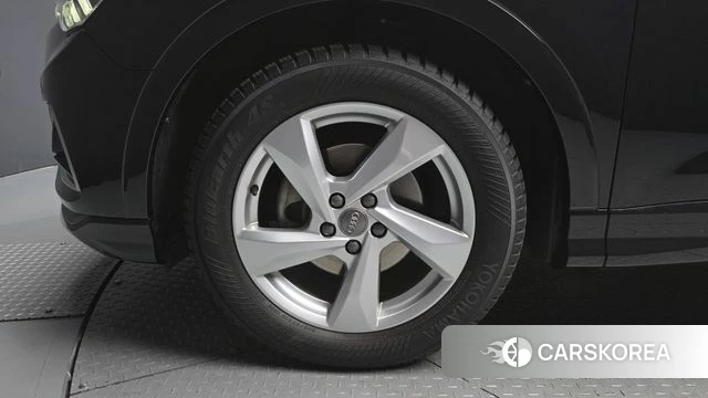 Audi Q3 (F3) id 4268689 из Кореи 24