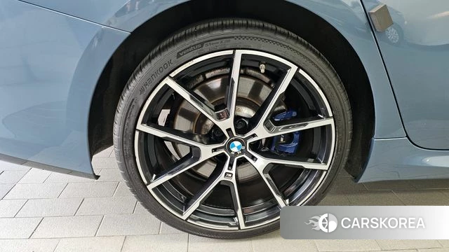 BMW 8 Series (G15) id 4396340 из Кореи 26