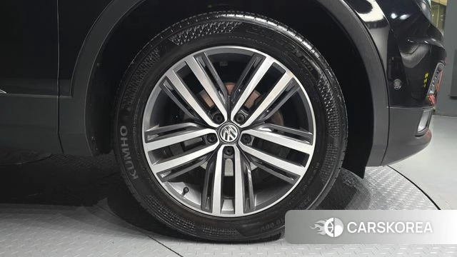 Volkswagen Tiguan Allspace id 4423858 из Кореи 29