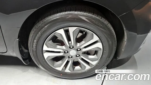 Kia The New Carnival id 2881809 из Кореи 15