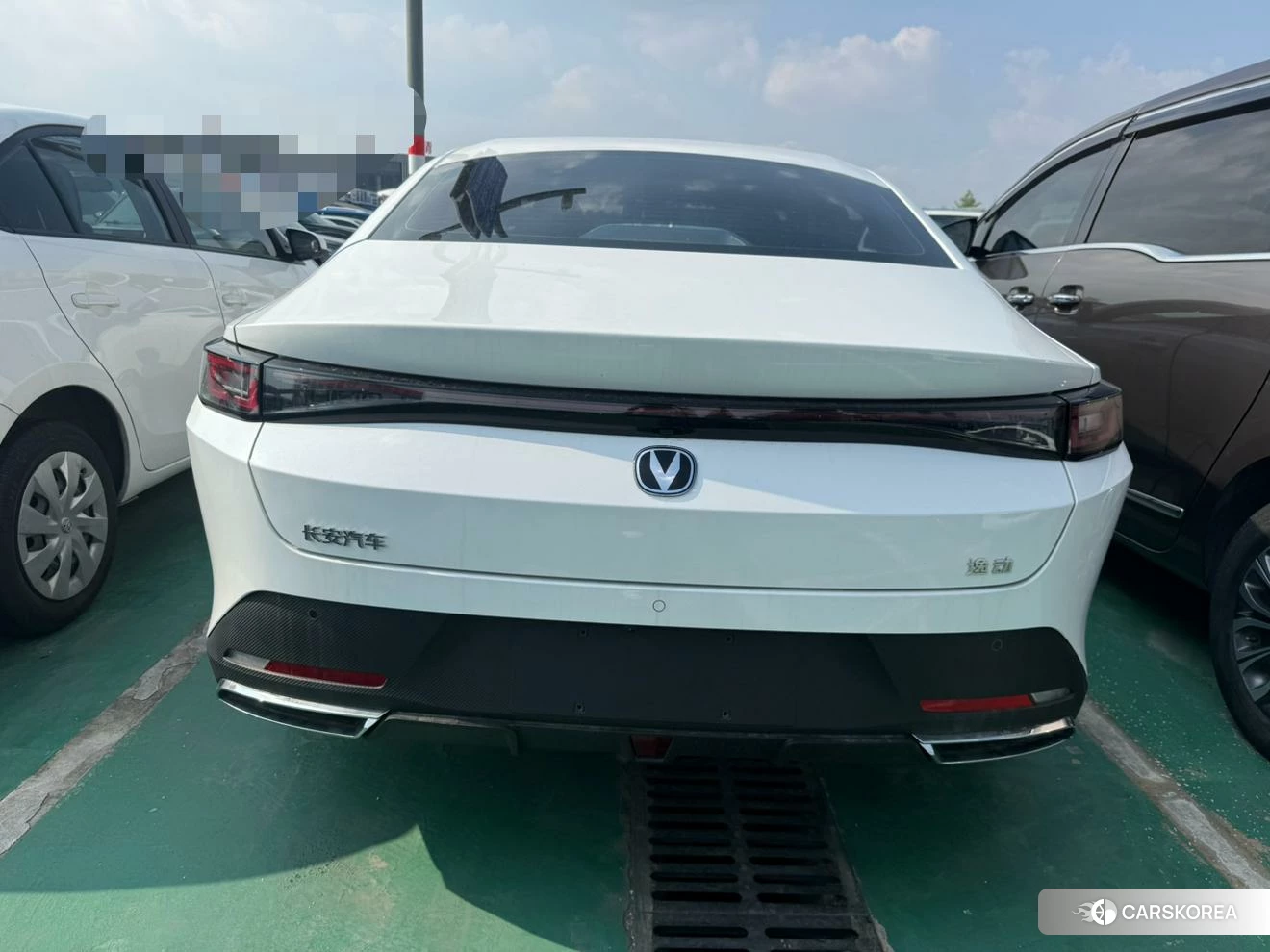 Chang'an Yidong 2025 Белый из Китая, фото 5