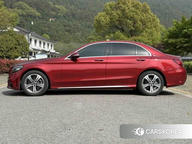 Mercedes-Benz Class C id 3944953 из Китая 15