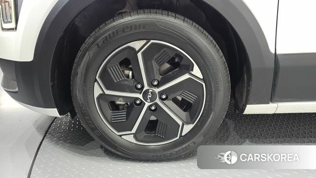 Kia Di Ol Nu Niro id 4469825 из Кореи 15