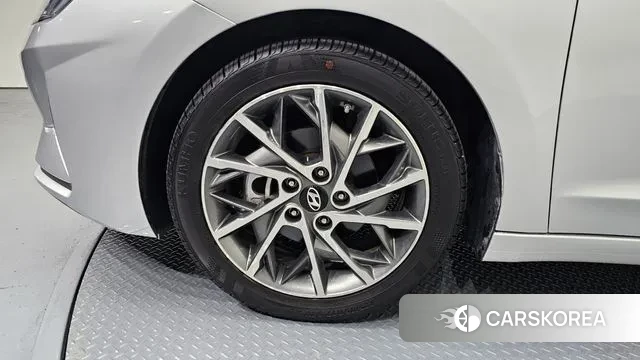 Hyundai The New Avante AD id 3480120 из Кореи 15