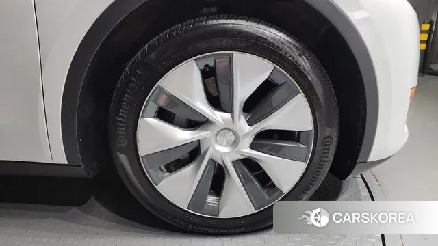 Tesla Model Y id 3016440 из Кореи 15