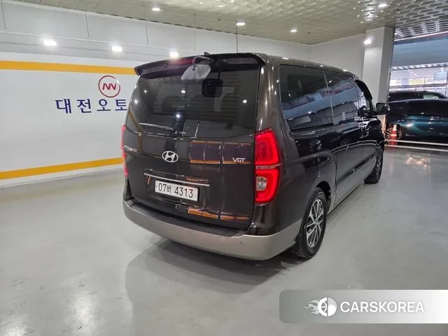 Hyundai The New Grand Starex id 3773235 из Кореи 13
