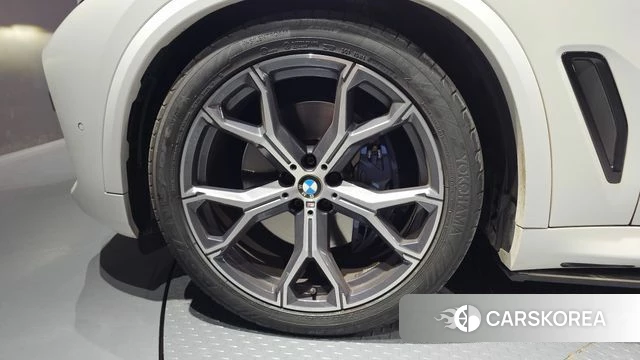 BMW X5 (G05) id 4480880 из Кореи 27