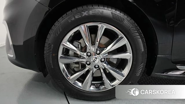 Kia The New Carnival id 4615035 из Кореи 26