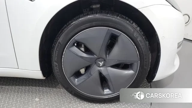 Tesla Model 3 id 3149843 из Кореи 15