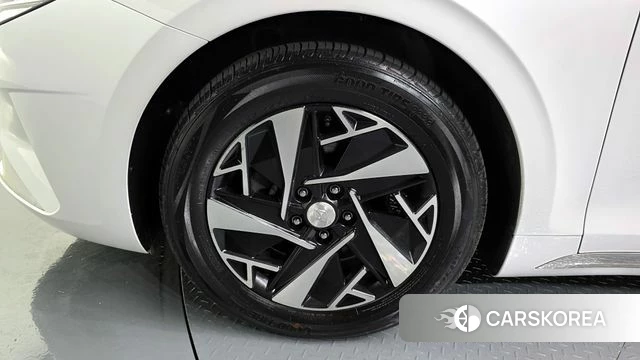 Hyundai The New Grandeur IG Hybrid id 4303446 из Кореи 28
