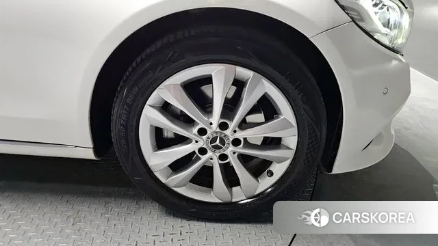 Mercedes-Benz C-Class W205 id 3509800 из Кореи 15