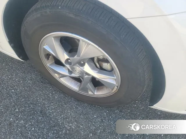 Hyundai Avante (CN7) id 3427642 из Кореи 7