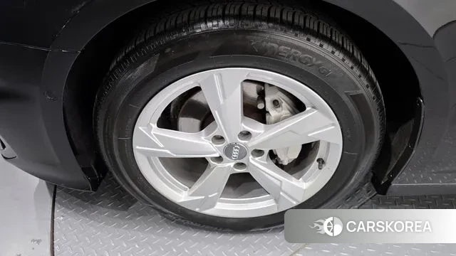 Audi A6 (C8) id 3621885 из Кореи 15