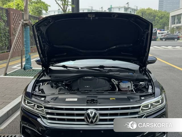 Volkswagen Huiang id 4272914 из Китая 21