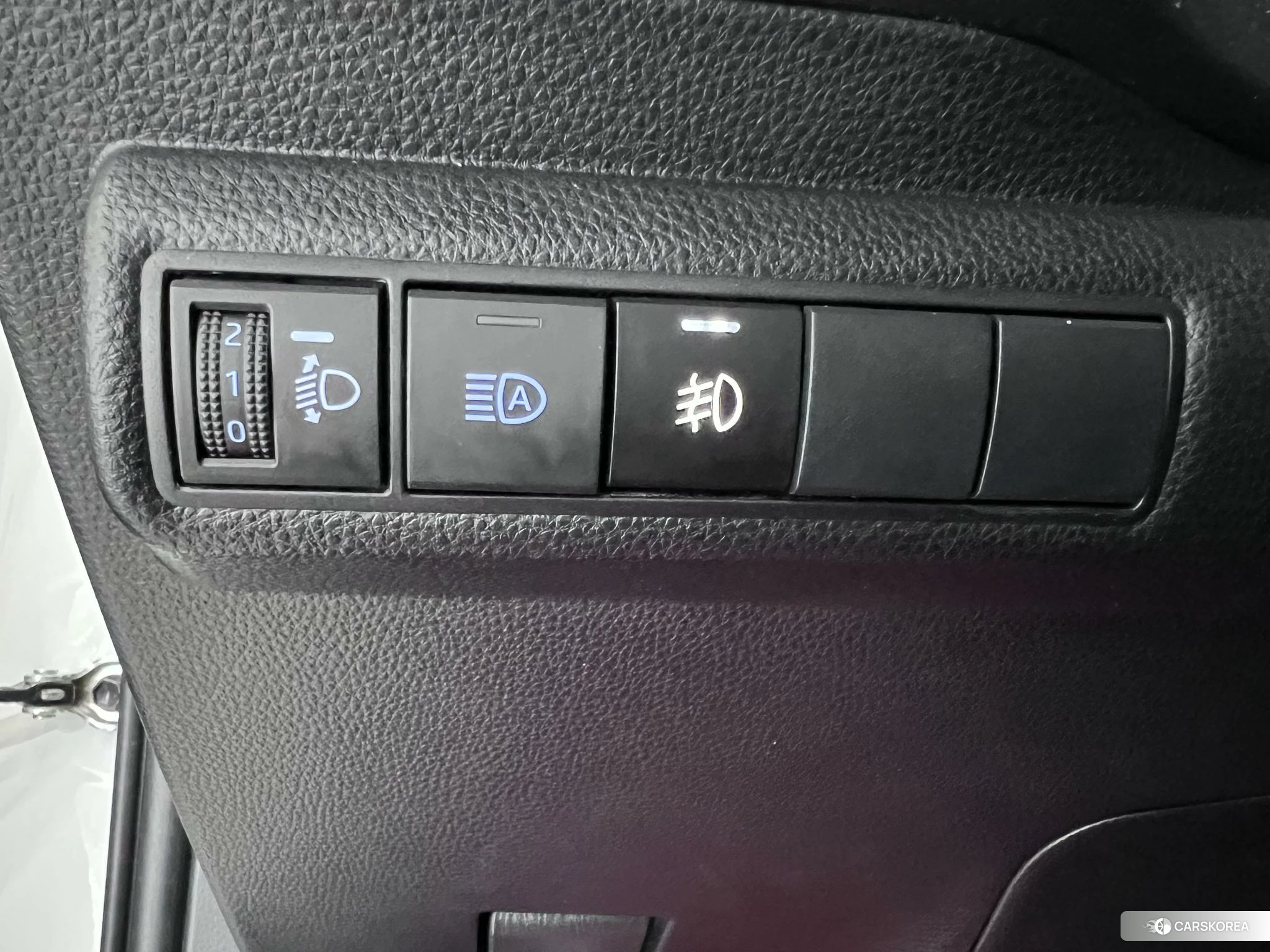 Toyota Levin id 4473296 из Китая 16