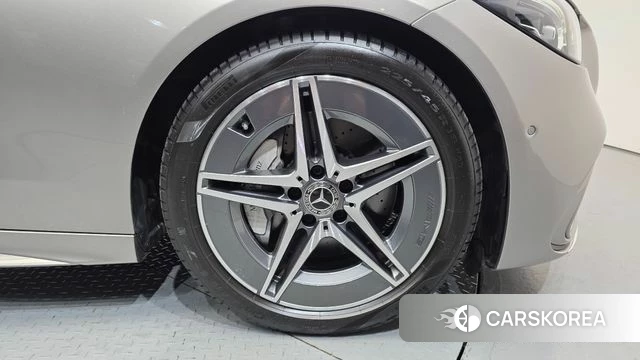 Mercedes-Benz C-Class W206 id 4548896 из Кореи 25
