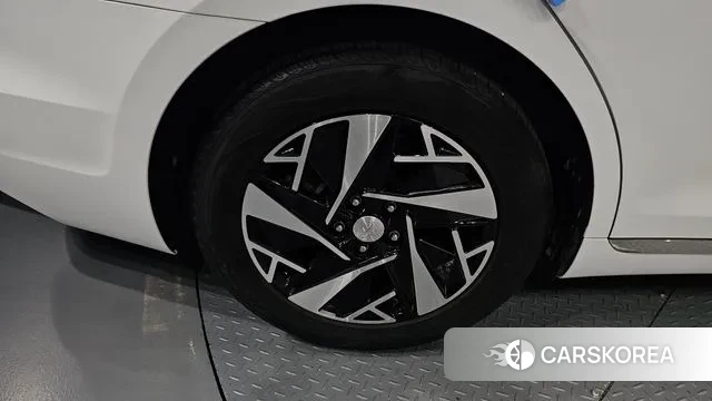 Hyundai The New Grandeur IG Hybrid id 3384223 из Кореи 15