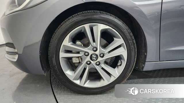 Hyundai Avante AD id 4582075 из Кореи 26