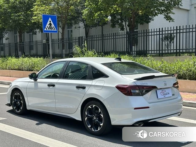 Honda Civic id 4220870 из Китая 9
