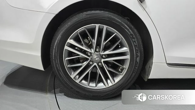 Hyundai Grandeur IG id 4310766 из Кореи 26
