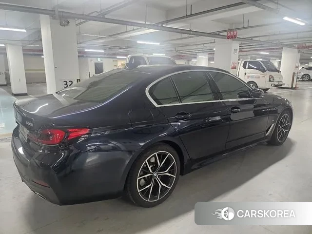 BMW 5 Series (G30) id 3021387 из Кореи 15