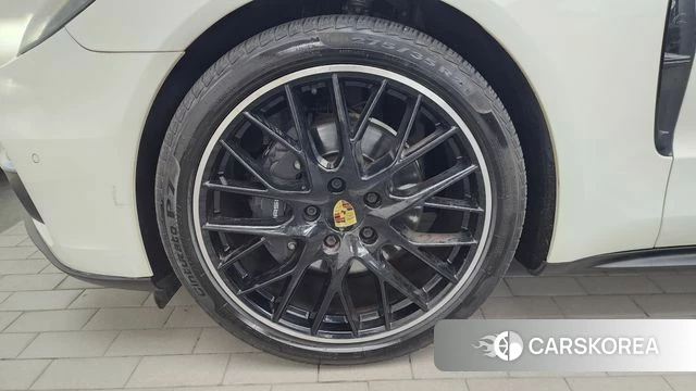 Porsche Panamera (971) id 4615310 из Кореи 29