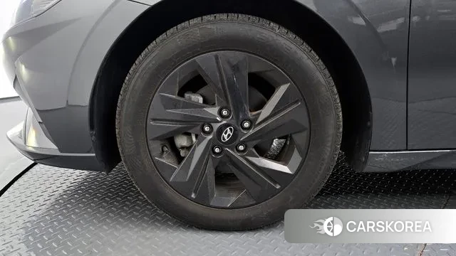 Hyundai Avante (CN7) id 3591174 из Кореи 15