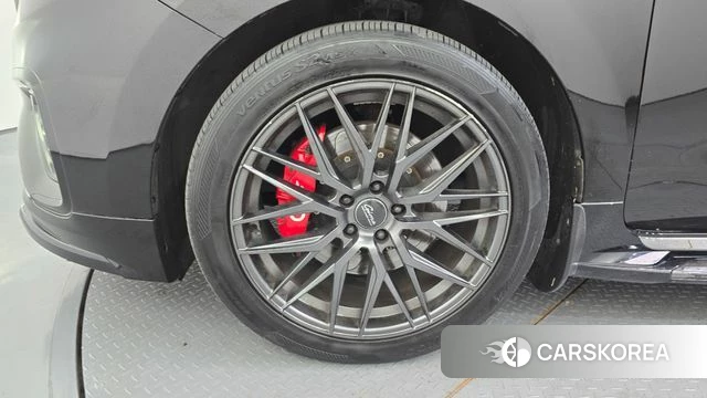 Kia All New Carnival id 4672851 из Кореи 15