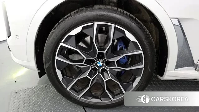 BMW X7 (G07) id 3517494 из Кореи 15