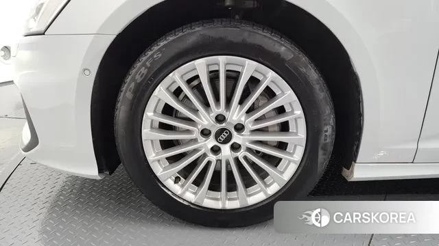 Audi A6 (C8) id 3587448 из Кореи 15