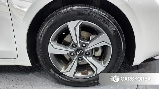 Kia Come New K3 id 3703664 из Кореи 15