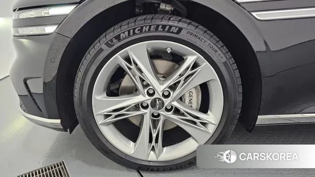 Genesis G90 (RS4) id 3333966 из Кореи 15