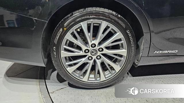 Lexus ES300h 7th generation id 4737347 из Кореи 27