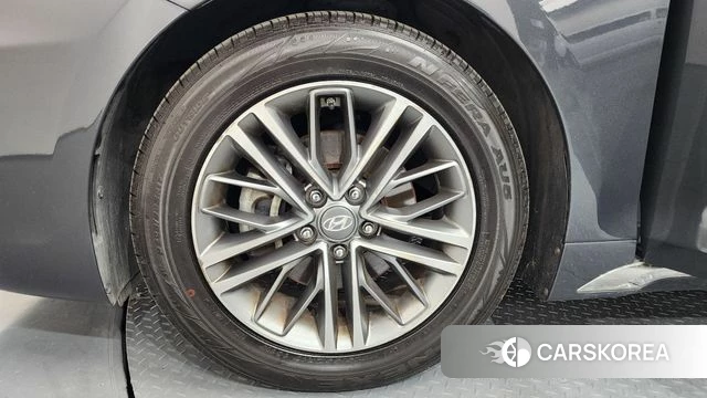 Hyundai Grandeur IG id 4020385 из Кореи 15