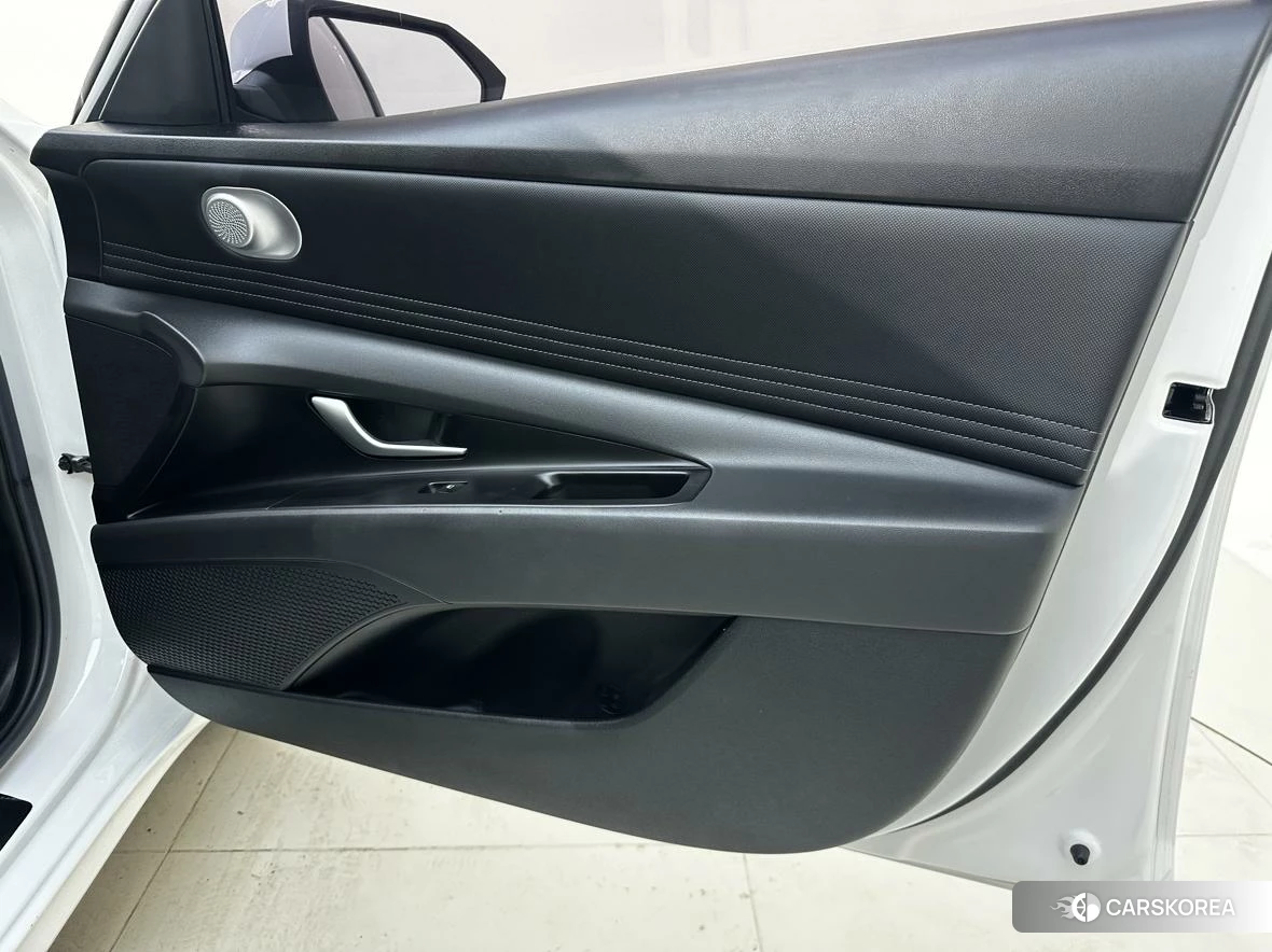 Hyundai Elantra id 4504878 из Китая 25