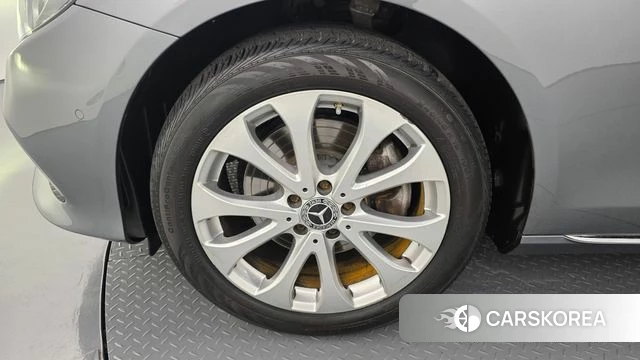 Mercedes-Benz E-Class W213 id 4459538 из Кореи 26
