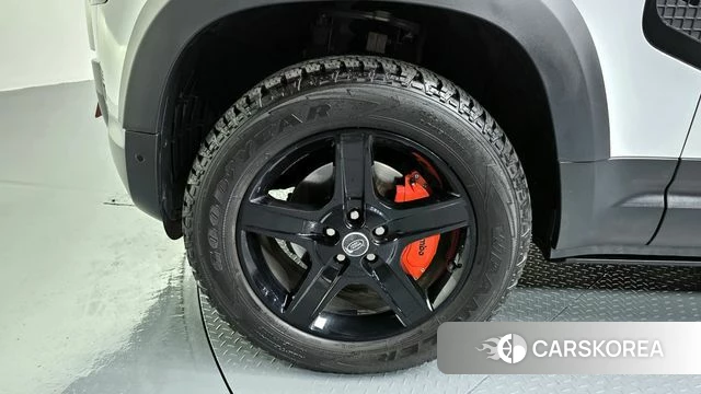Land Rover Defender (L663) id 4283172 из Кореи 29