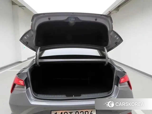 Hyundai Avante Hybrid (CN7) id 3732747 из Кореи 15