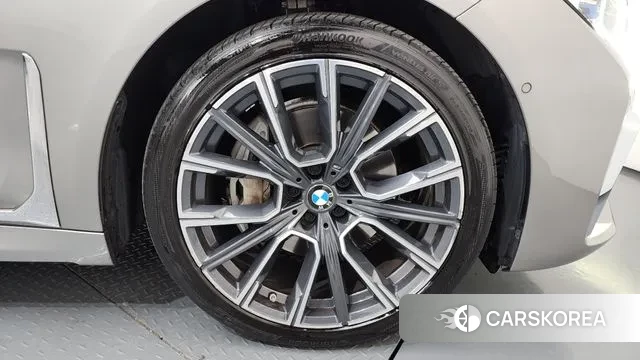 BMW 7 Series (G11) id 3747449 из Кореи 15