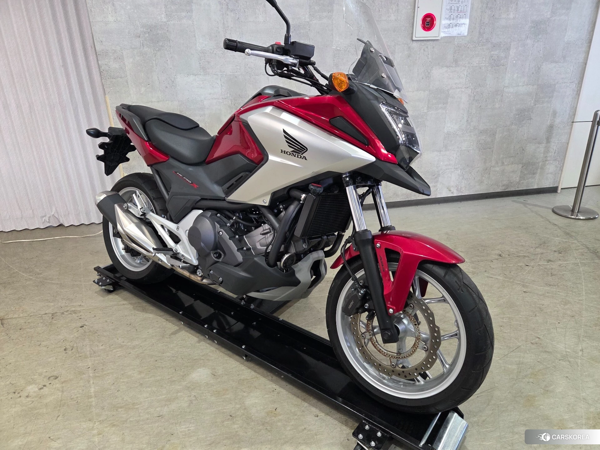 Проданный Honda NC750X DCT 2017 из Японии, фото 4