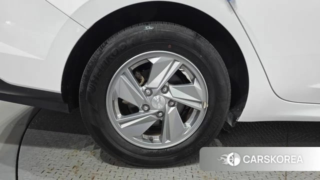 Hyundai The New Avante (CN7) id 4863376 из Кореи 27