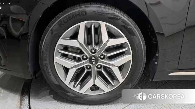 Kia The New K5 Hybrid 2nd generation id 3249045 из Кореи 15