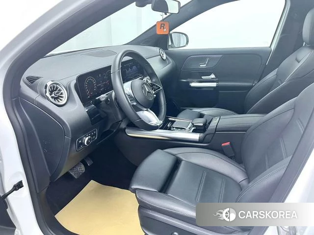 Mercedes-Benz GLA 2024 Белый из Китая, фото 5